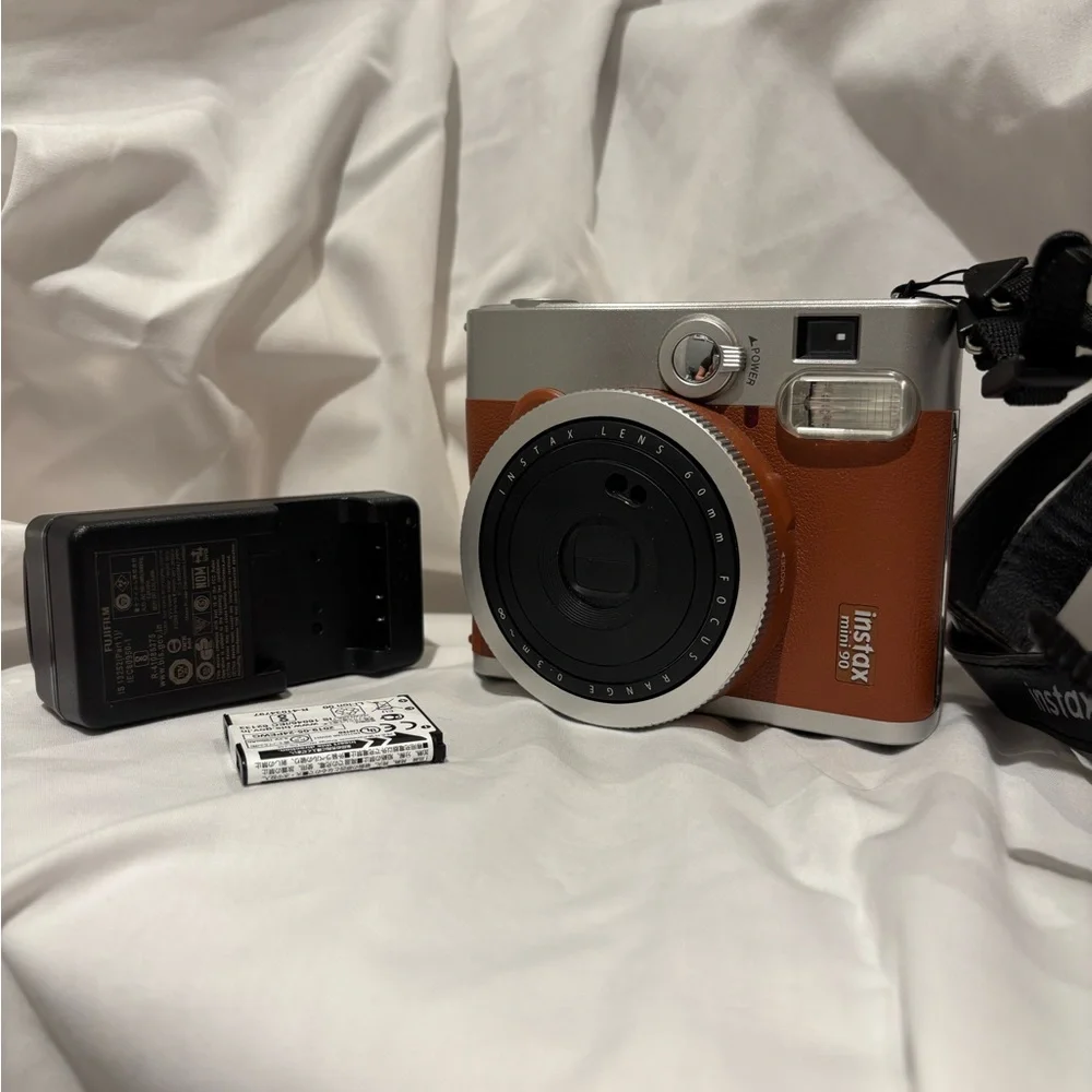 Fujifilm Instax Mini 90 Neo Classic Instant Film Camera